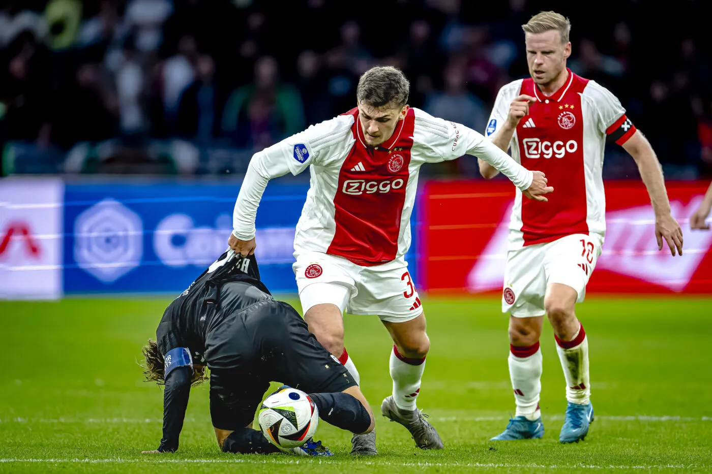 L&rsquo;Ajax lessive Feyenoord dans le Klassieker néerlandais