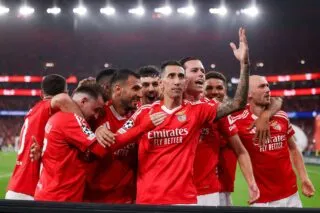 La sublime reprise de volée d'Ángel Di María avec Benfica