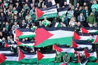 Des militants pro-palestiniens manifestent dans les locaux de la FFF