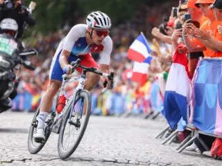 Le coureur cycliste Valentin Madouas était présent dans le parcage brestois à Prague