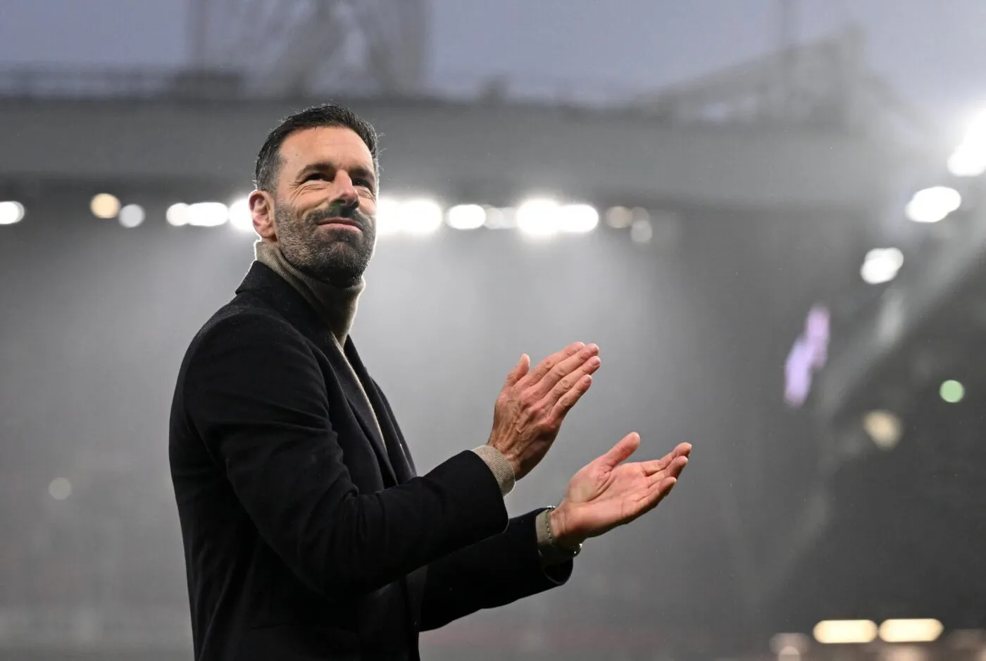 Ruud van Nistelrooy va quitter Manchester United