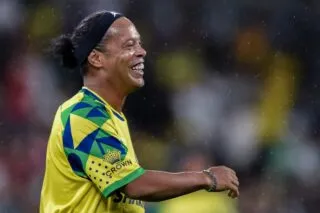 Ronaldinho va rechausser les crampons à Angers