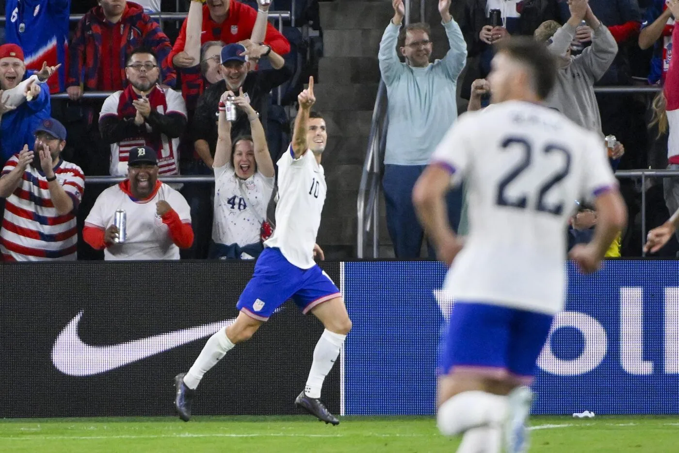 Christian Pulisic a rendu hommage à Trump après son but