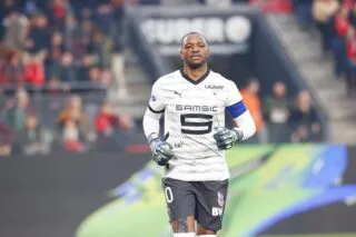 Steve Mandanda devrait rester capitaine sous Jorge Sampaoli