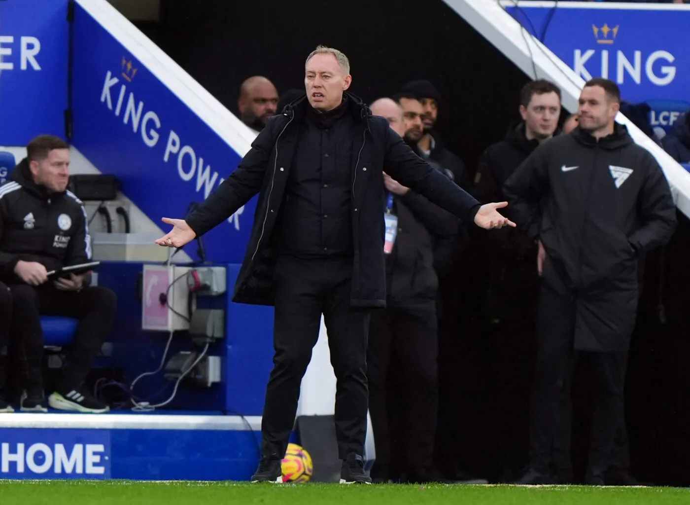 Les joueurs de Leicester en pleine Christmas party pendant le limogeage de leur coach