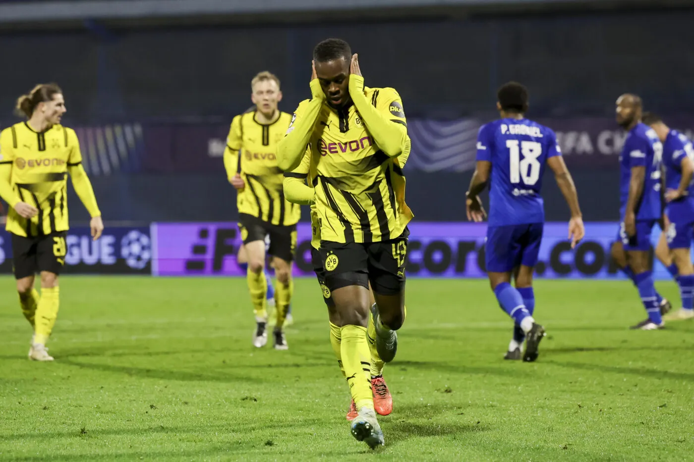 Dortmund corrige le Dinamo Zagreb