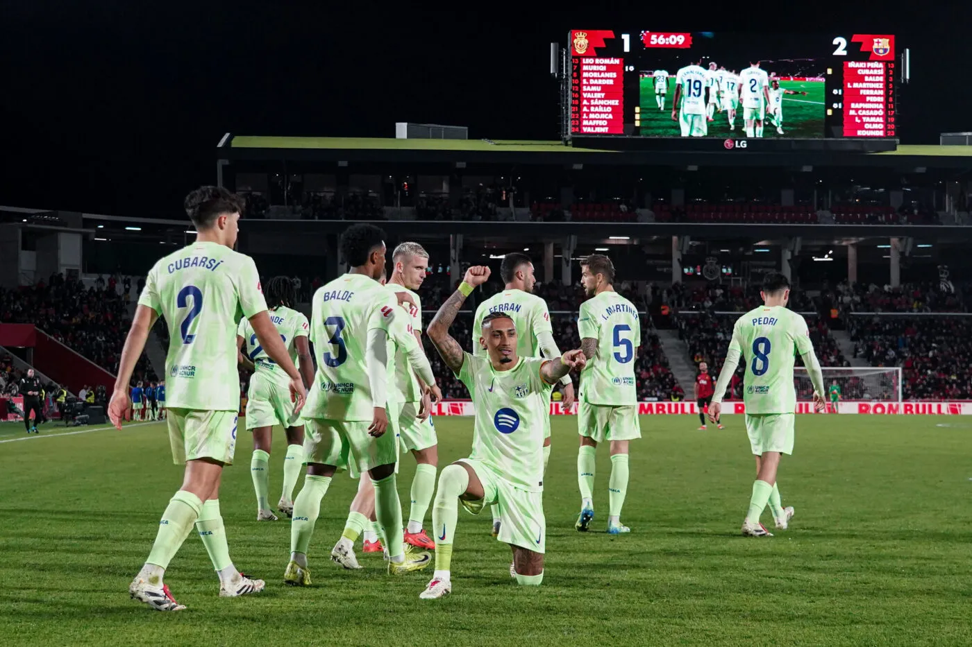 Le FC Barcelone retrouve la victoire avec la manière en Liga