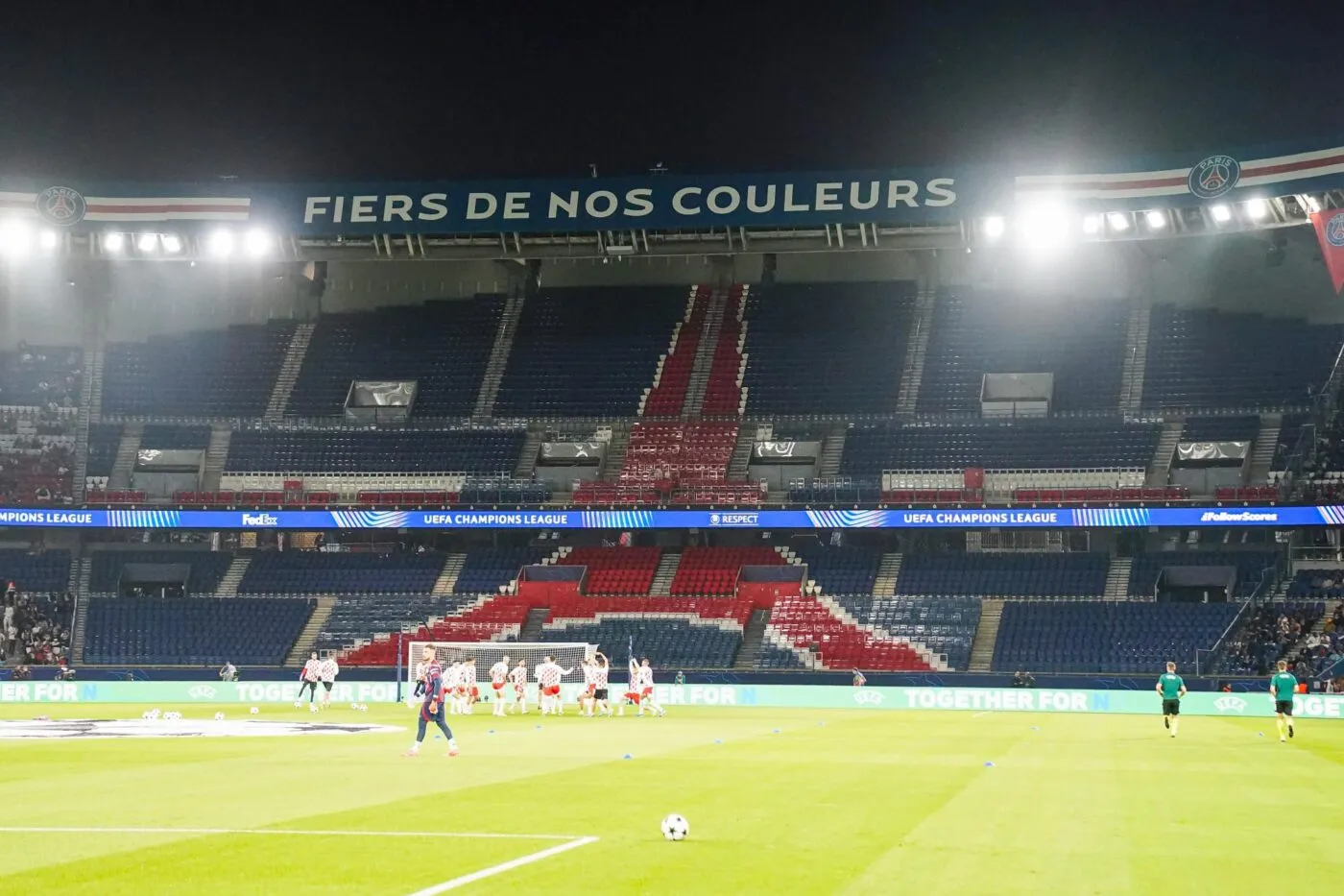 Un candidat à la mairie de Paris estime « trouver une solution très facilement » pour le Parc des Princes