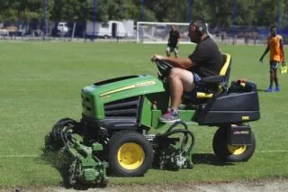 Mais au fait, ça veut dire quoi Farmers League ?