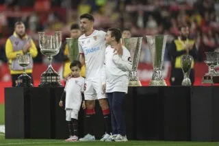 Jesús Navas mis à l’honneur à Sánchez-Pizjuán pour son dernier match à domicile