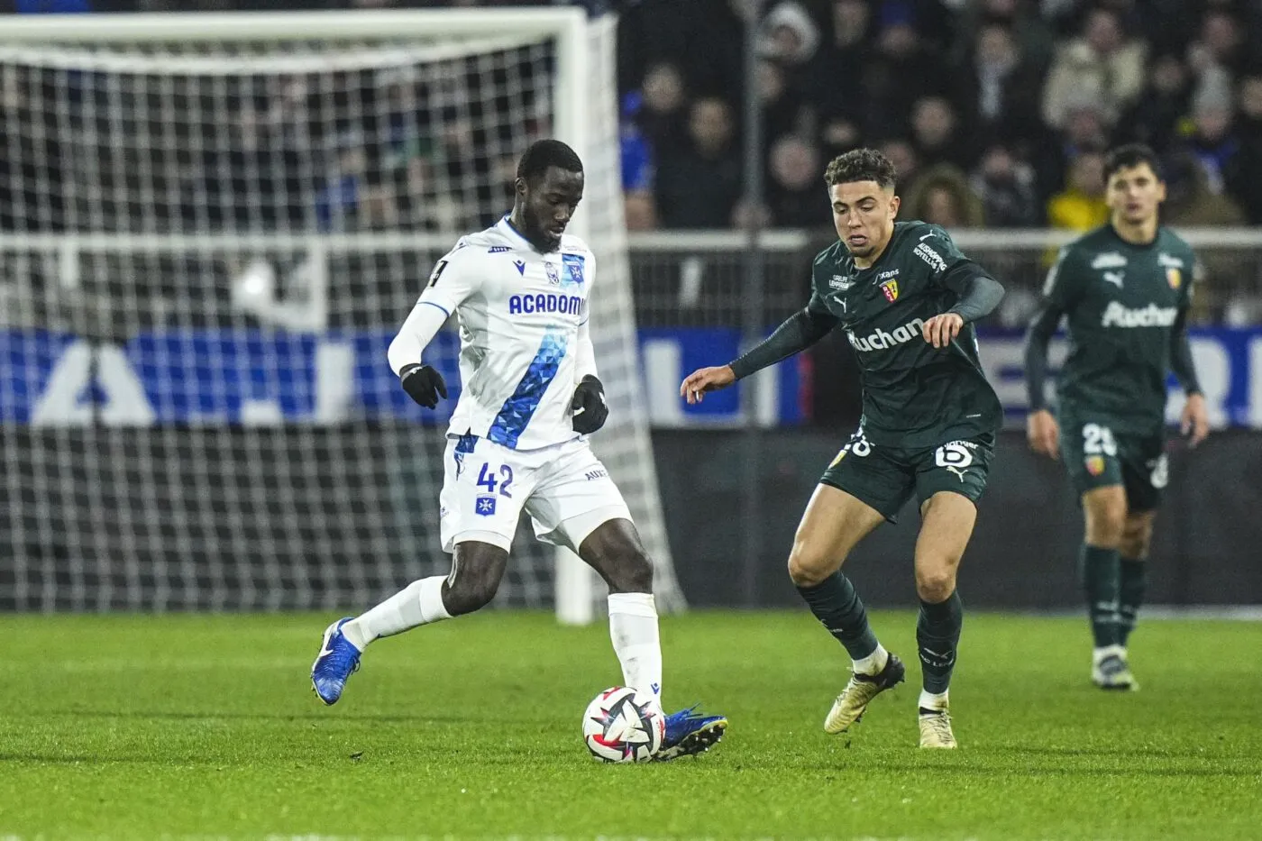 Deux fois mené au score et deux fois revenu, Auxerre frustre Lens