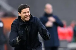 Xabi Alonso gâte son staff technique avant Noël