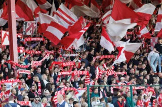 Le tifo de Noël original des supporters de Courtrai