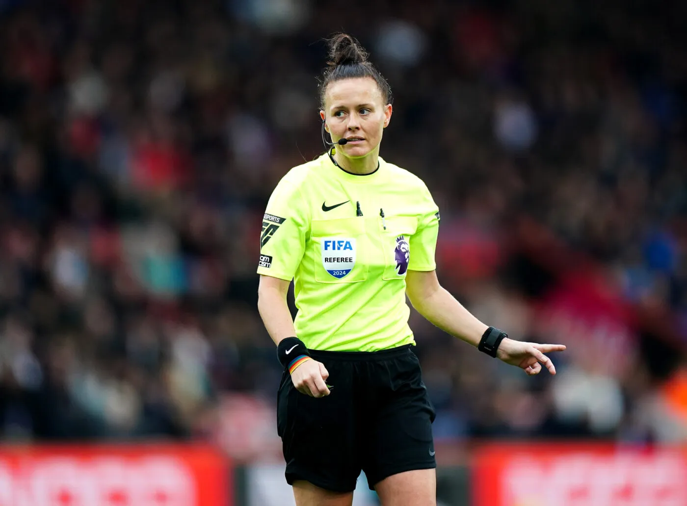 Stéphanie Frappart perd son trône de reine des arbitres