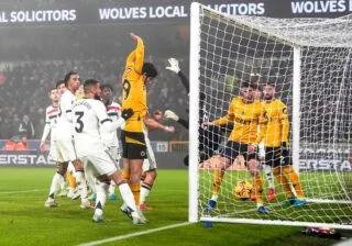 Manchester United poursuit sa descente aux enfers à Wolverhampton