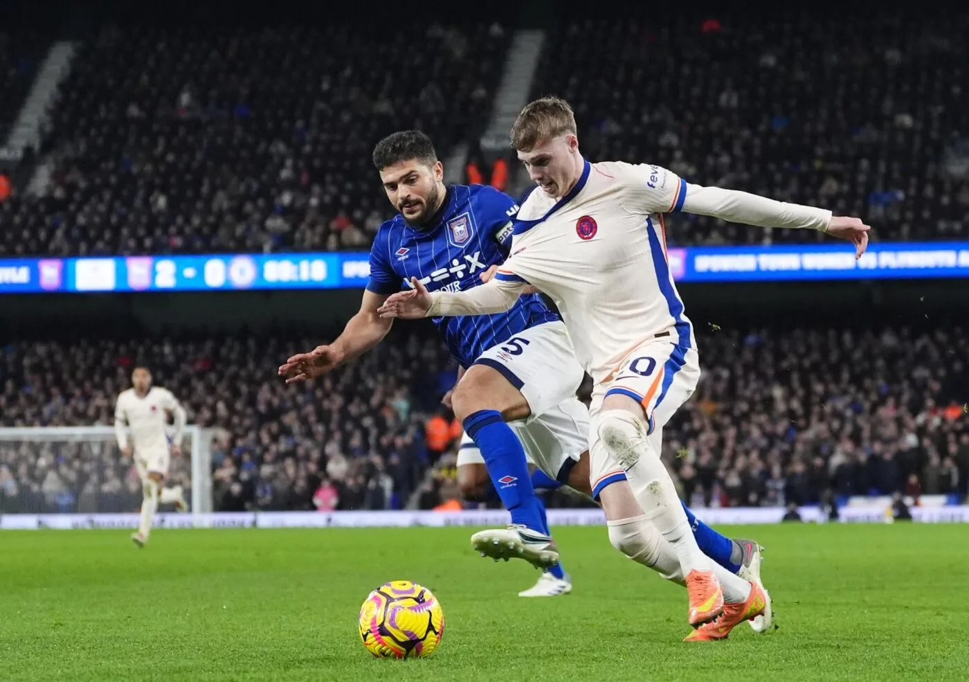 Chelsea piégé à Ipswich, Villa et Brighton font nul