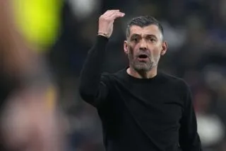 Quand Sérgio Conceição refait son iconique célébration avec un cigare