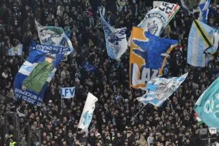 Des ultras de la Lazio rendent hommage à Jean-Marie Le Pen