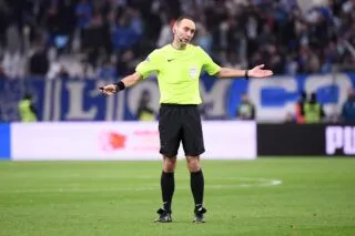 Les arbitres de Ligue 1 toujours pas sonorisés pour la phase retour