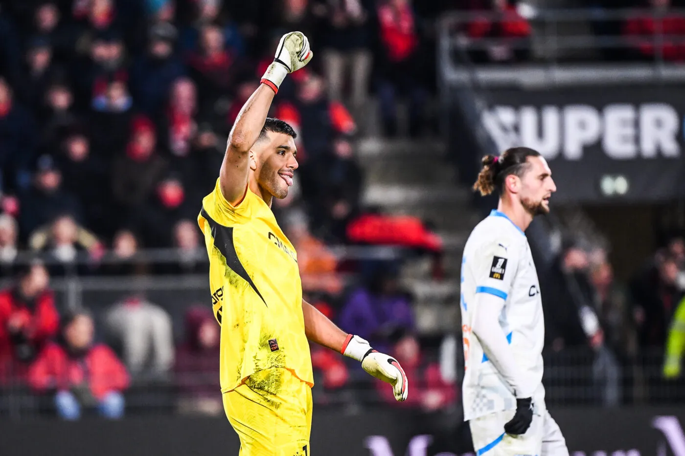 Geronimo RULLI of Marseille celebrates during the Ligue 1 McDonald's match between Rennes and Marseille at Roazhon Park on January 11, 2025 in Rennes, France. (Photo by Philippe Lecoeur/FEP/Icon Sport)   - Photo by Icon Sport