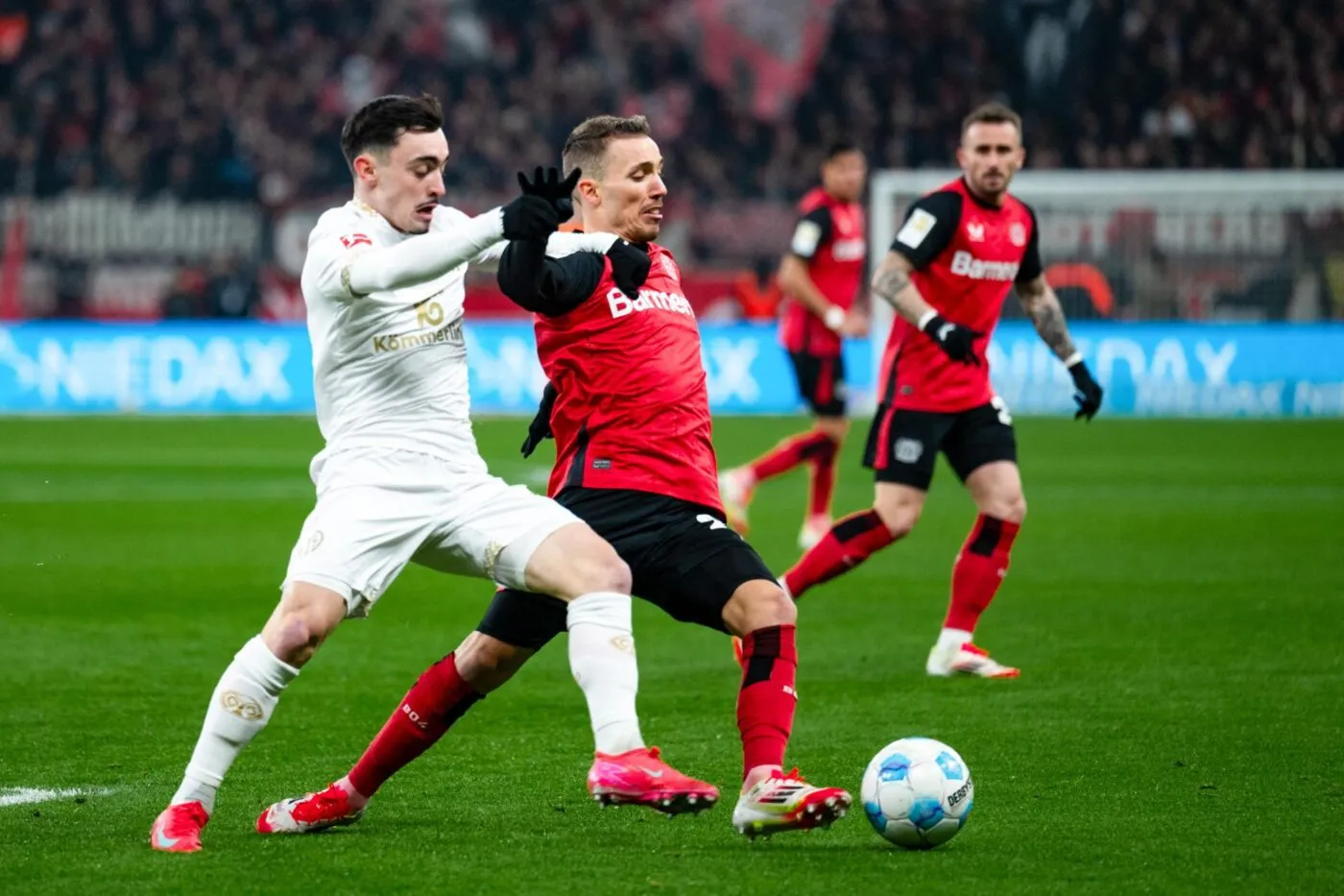 Leverkusen s'en sort bien contre Mayence