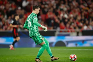 Flick vole au secours de Szczęsny après son naufrage contre Benfica