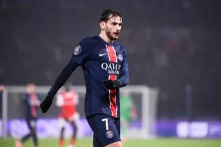 Kvara revient sur son premier match avec Paris