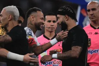 Santos perd le derby pauliste, Neymar rejette la faute sur le ballon