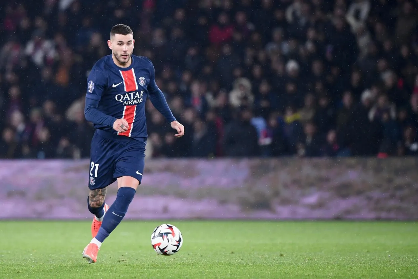 Lucas Hernandez révèle le sexe de son enfant en tirant un penalty au Parc des Princes