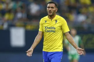 Pour rejoindre son nouveau club, Lucas Pérez a parcouru 1700 kilomètres en voiture