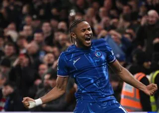 Chelsea se défoule sur Southampton avec un Nkunku décisif