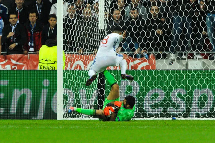 Buffon balaie les critiques