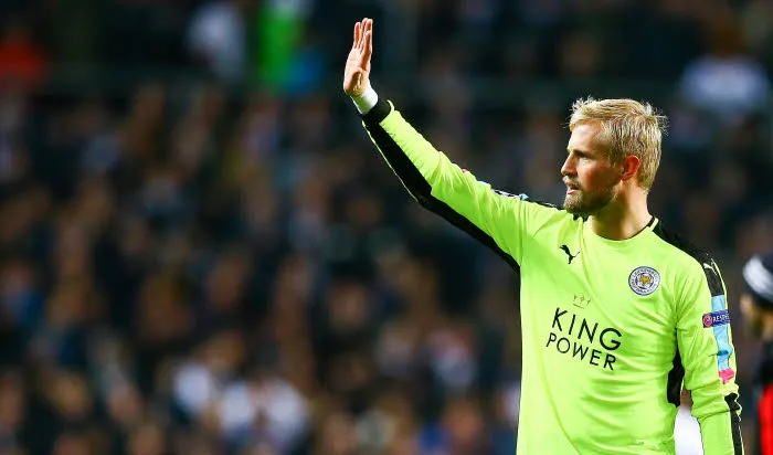 Schmeichel a joué avec une main cassée