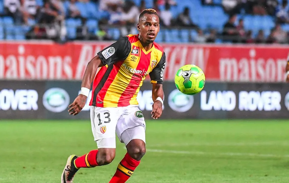 Lens freiné par Ajaccio