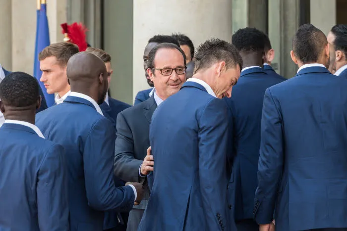 Hollande encense Koscielny