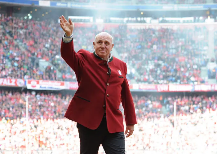 Hoeness réélu président du Bayern