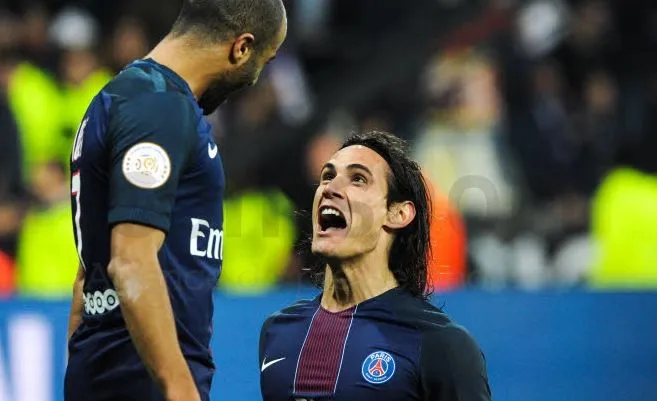 Aurier : Cavani, «<span style="font-size:50%">&nbsp;</span>l&rsquo;un des meilleurs du monde<span style="font-size:50%">&nbsp;</span>»