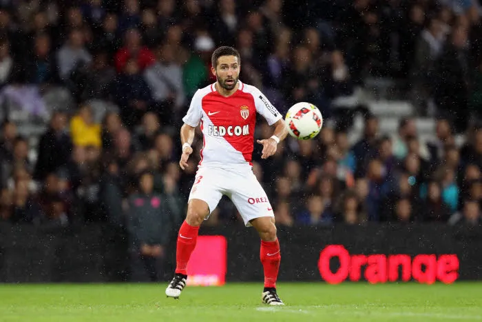 Monaco s&rsquo;extirpe du piège de Bonal