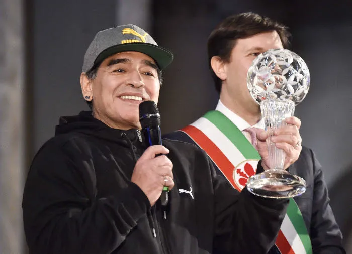 Maradona va travailler avec la FIFA