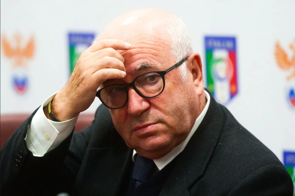 Carlo Tavecchio réélu à la Fédération italienne