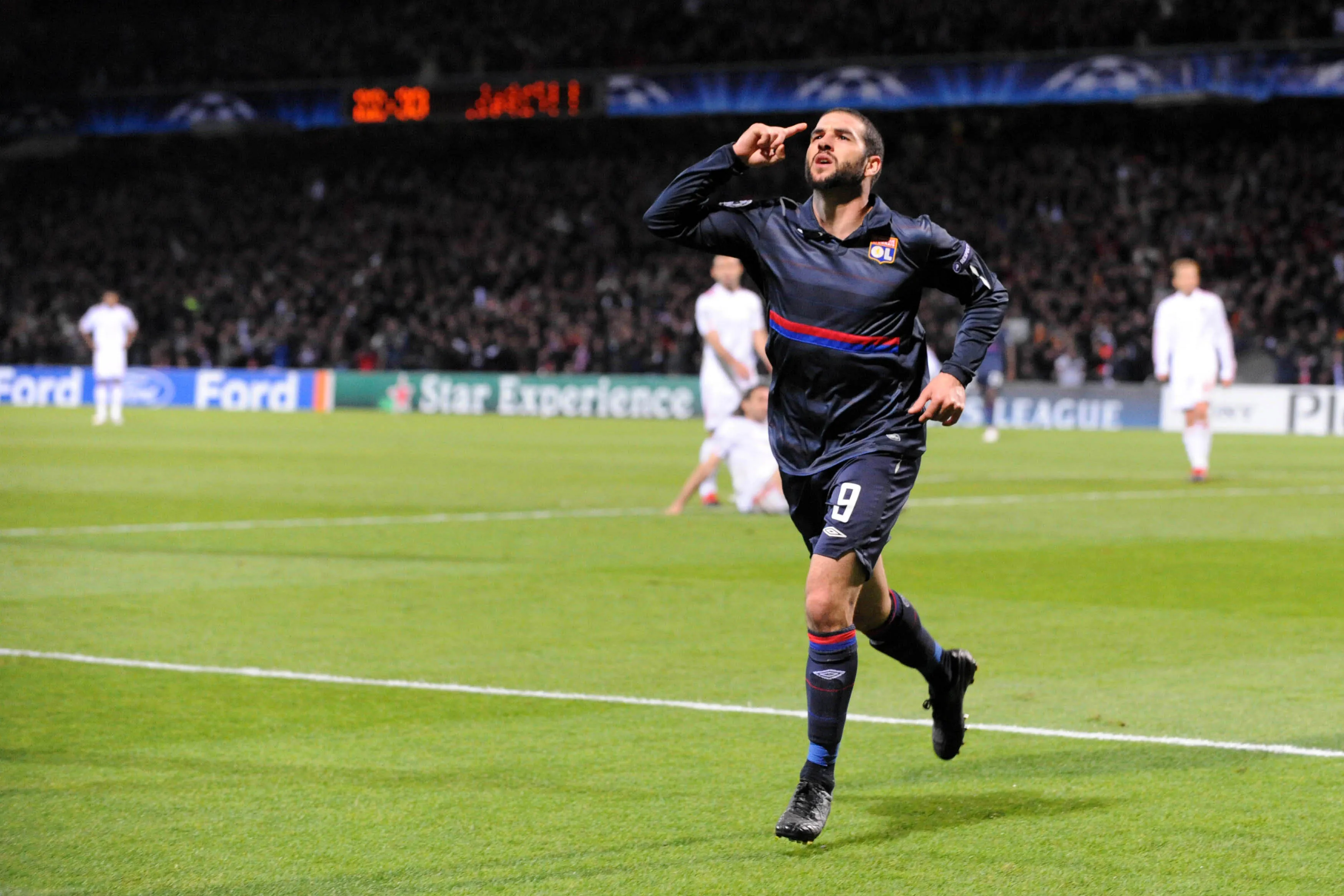 Le Parc OL rend hommage à Lisandro