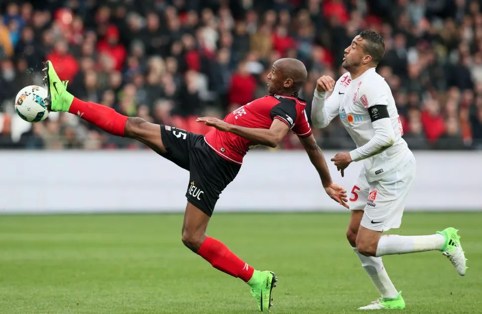 Guingamp enfonce Nancy