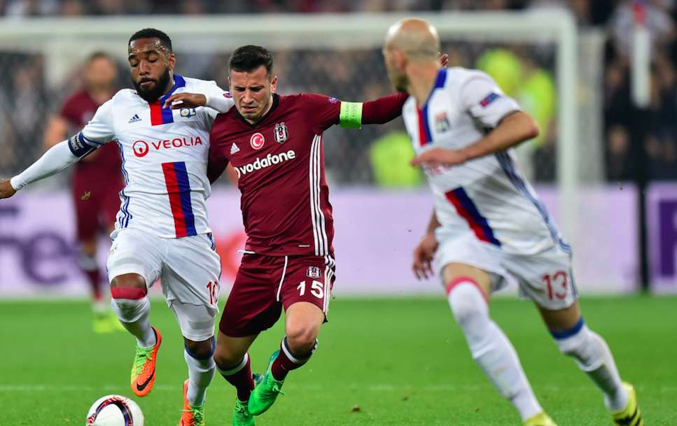 Revivez Besiktas &#8211; Lyon (2 &#8211; 1)