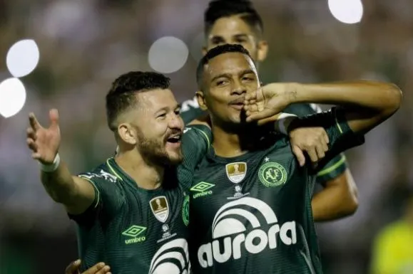 Chapecoense, l&rsquo;Atlético Nacional comme thérapie