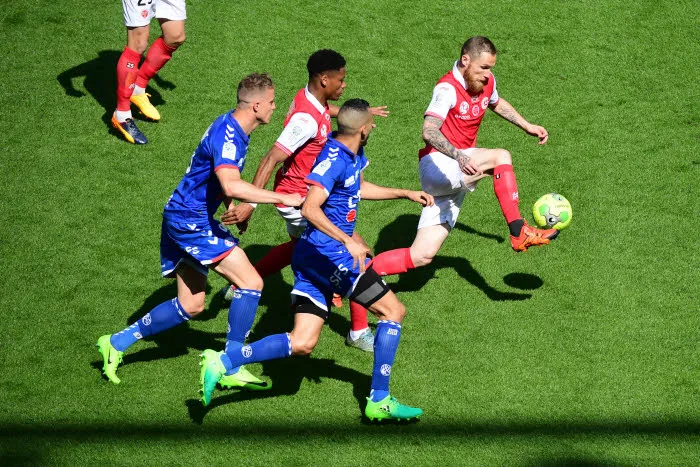 Reims peut s&rsquo;en vouloir, le Red Star au fond du seau