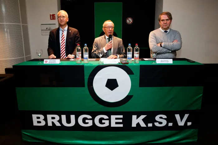 Quatre clubs belges visés par le fisc