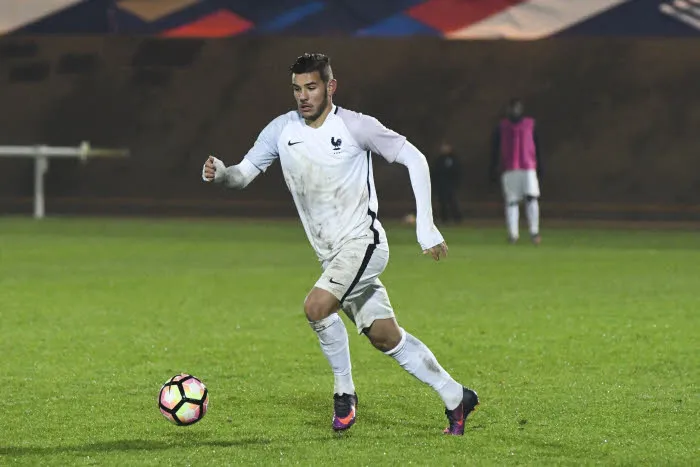 Theo Hernández ne s’est pas présenté chez les Espoirs