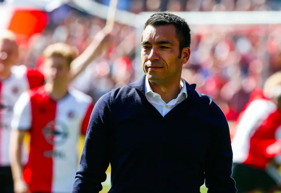 Dortmund se tourne vers Van Bronckhorst