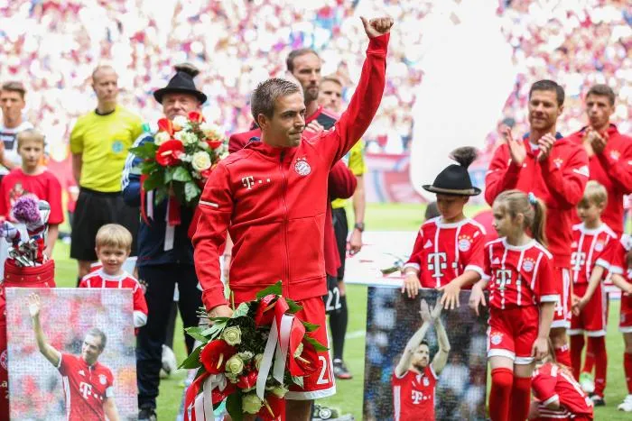 Au FC Bayern le Meisterschale, à Hambourg le maintien