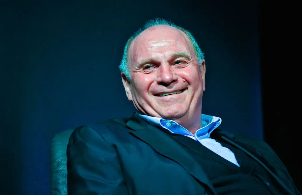 Uli Hoeness taille le PSG